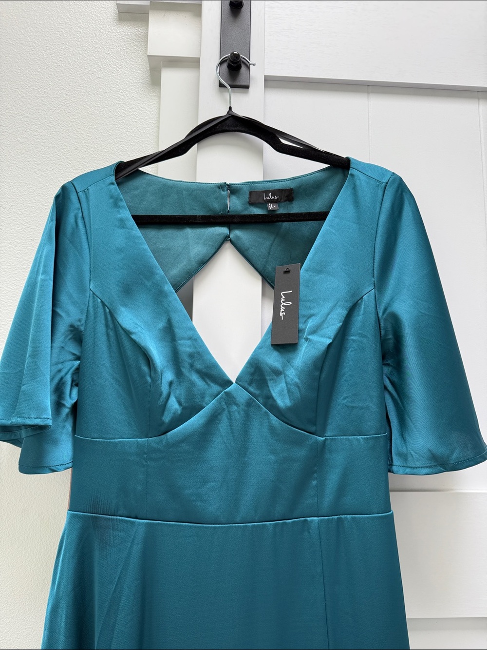 NWT Lulus Elegant Confidence Teal Satin Flutter Sleeve Maxi Dress L (US 10-12) - Picture 5 of 13